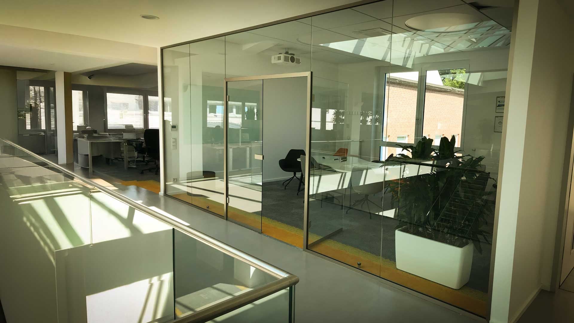 Kausch-Metalbau Glass-Trennwand